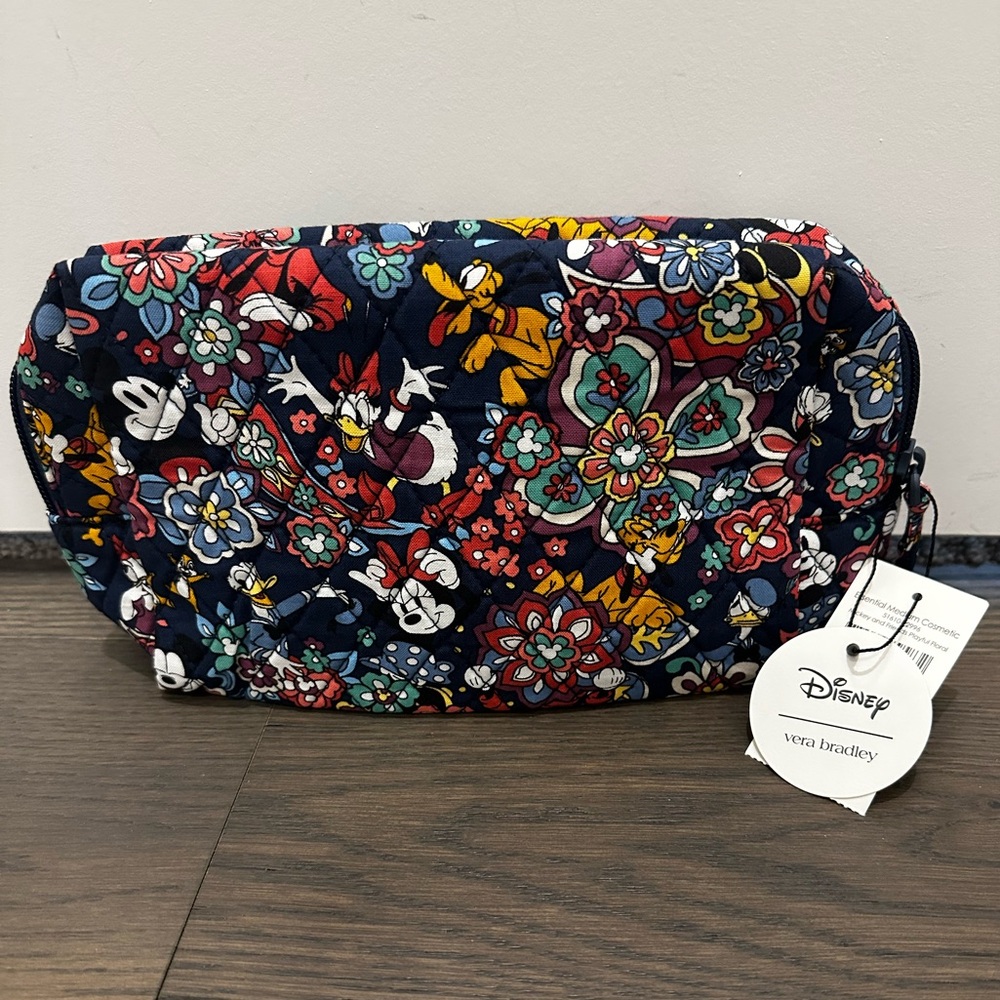 Vera Bradley Limited Edition Disney Essential Medium Cosmetic NWT